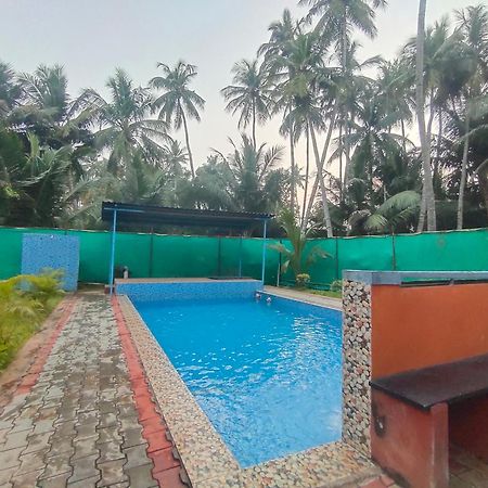 Pv Cottages - Serenity Beach Пондичери Екстериор снимка