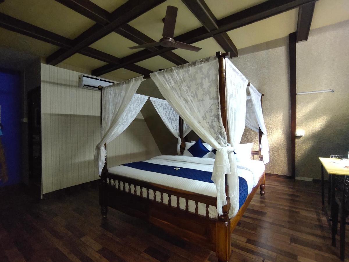 Pv Cottages - Serenity Beach Пондичери Екстериор снимка