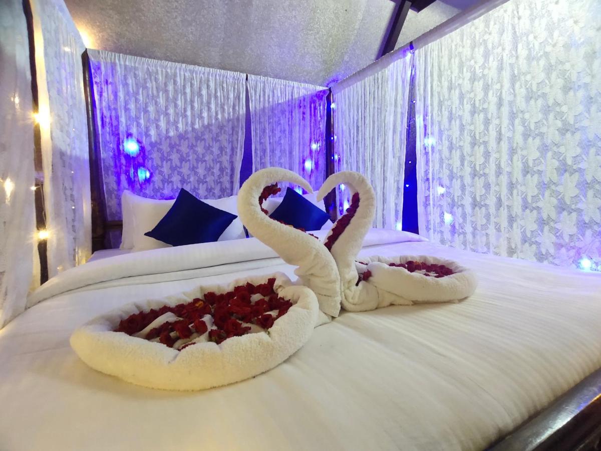 Pv Cottages - Serenity Beach Пондичери Екстериор снимка