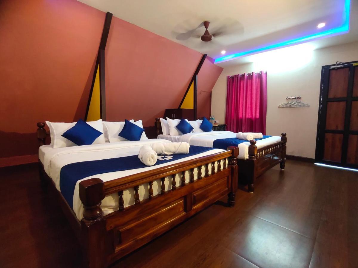 Pv Cottages - Serenity Beach Пондичери Екстериор снимка
