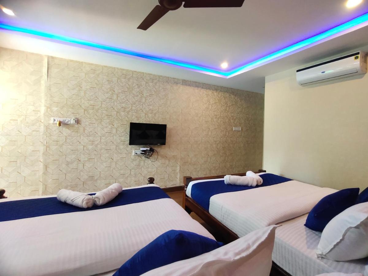 Pv Cottages - Serenity Beach Пондичери Екстериор снимка