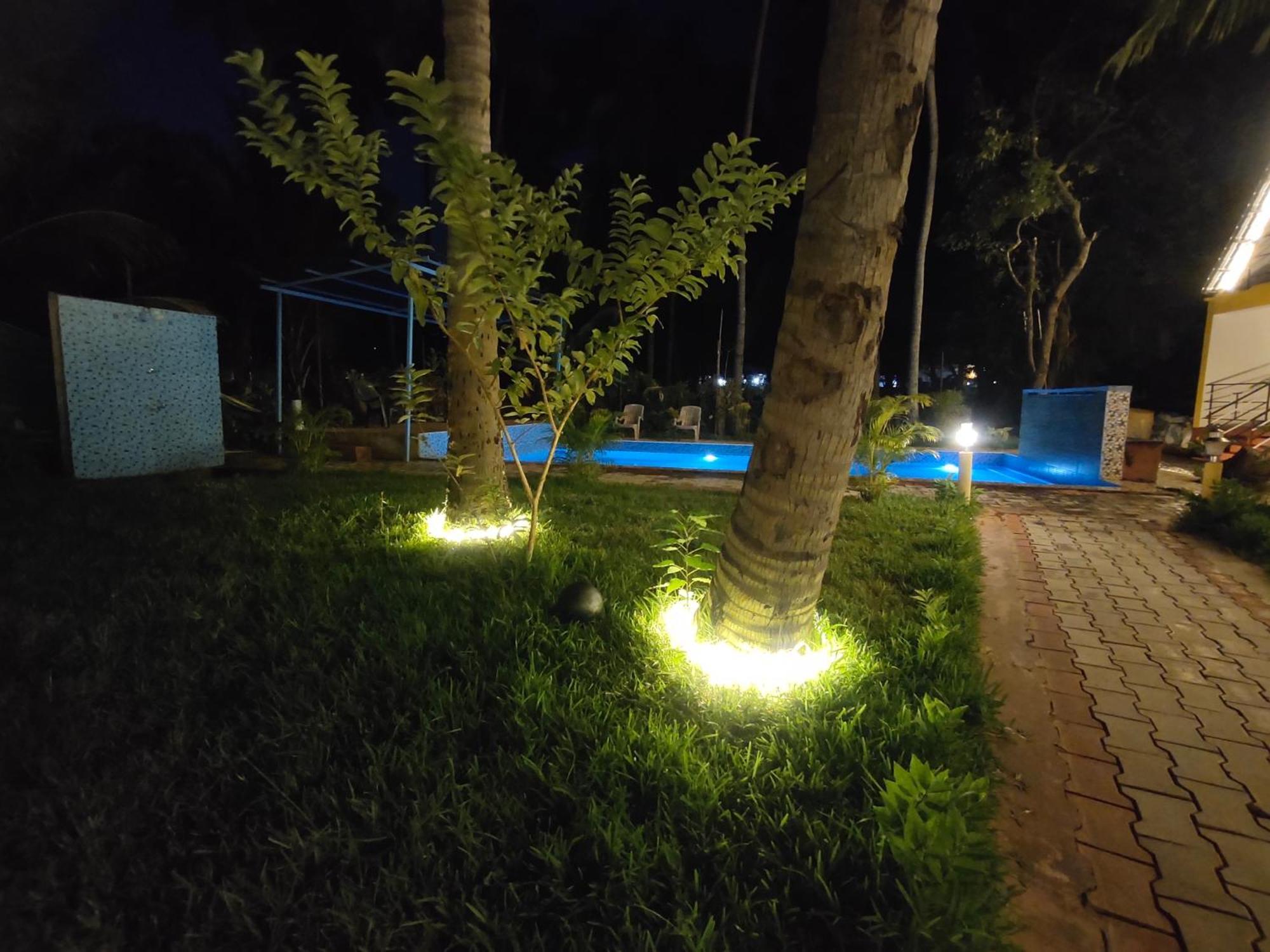 Pv Cottages - Serenity Beach Пондичери Екстериор снимка